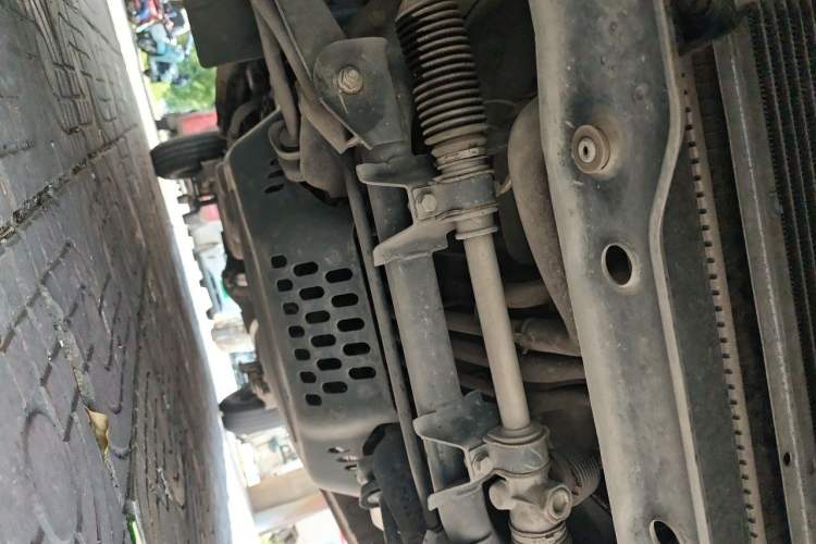 Used Wuling Rongguang S 2021 1.2L Base Model Window-Sealed 2-Seat LSI Car Chassis Front