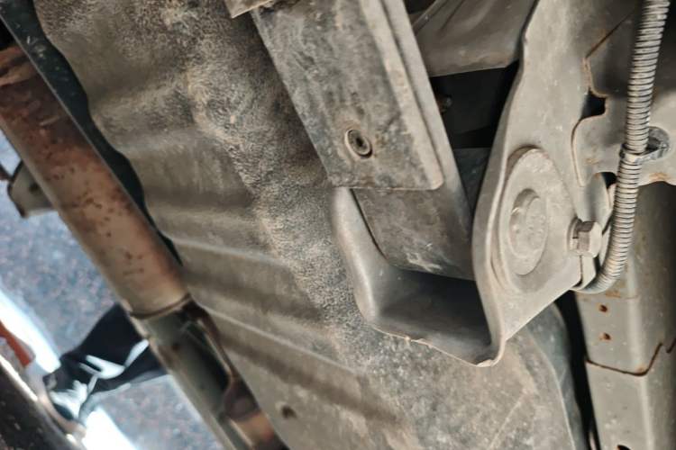 Used Wuling Rongguang S 2021 1.2L Standard Model with Power Steering 7-Seater LSI Chassis Rear Right