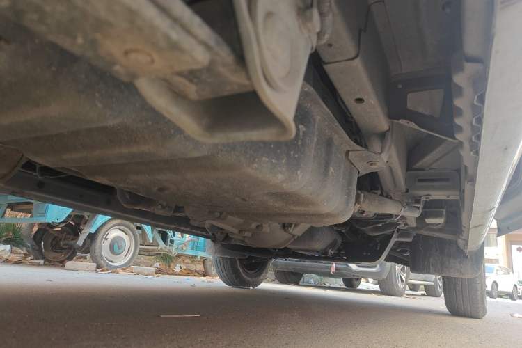 Used Wuling Rongguang S 2021 1.2L Base Model Window-Sealed 2-Seat LSI Car Chassis Rear Right