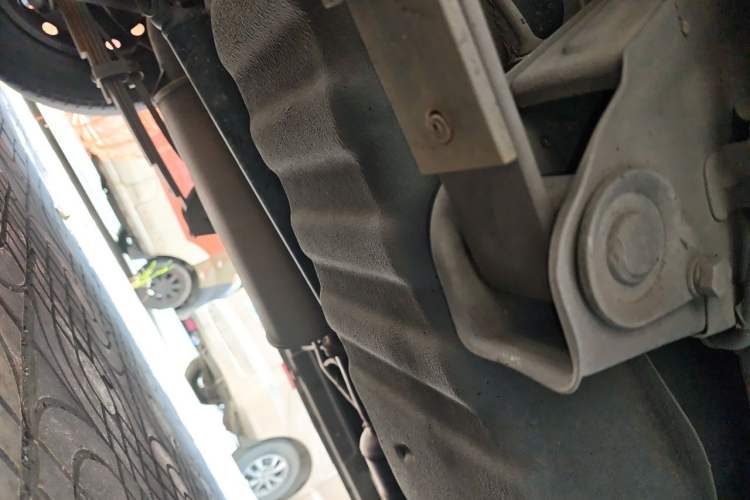 Used Wuling Rongguang S 2021 1.2L Base Model Window-Sealed 2-Seat LSI Car Chassis Rear Right