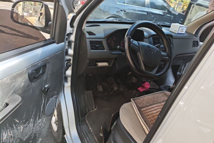 Used Wuling Rongguang S 2021 1.2L Base Model 5-Seater LSI Driver Seat