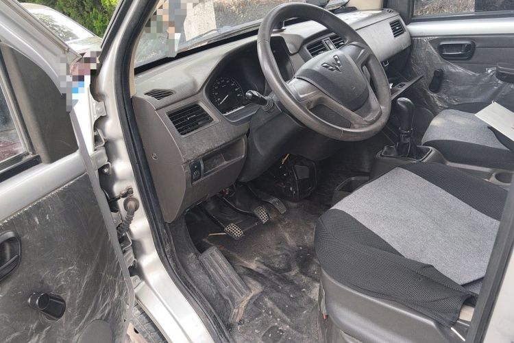 Used Wuling Rongguang S 2021 1.2L Base Model Window-Sealed 2-Seat LSI Car Driver Seat