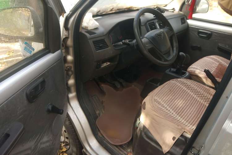 Used Wuling Rongguang S 2021 1.2L Base Model 7-Seater LSI Driver Seat