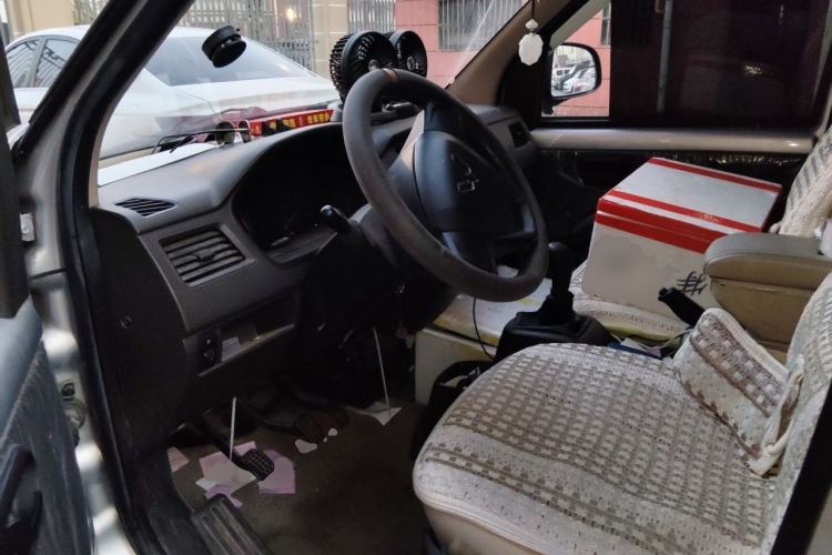Used Wuling Rongguang S 2021 1.2L Base Model 7-Seater LSI Driver Seat