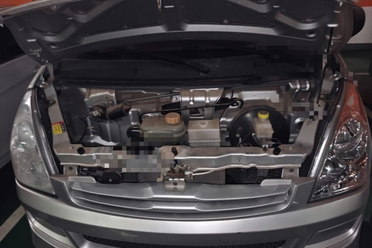 Used Wuling Rongguang S 2021 1.2L Base Model 7-Seater LSI Engine Bay