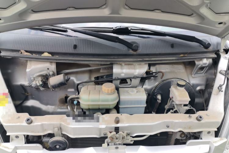 Used Wuling Rongguang S 2021 1.2L Standard Model Window-Sealed Car with Air Conditioning 2 Seats LSI Engine Bay