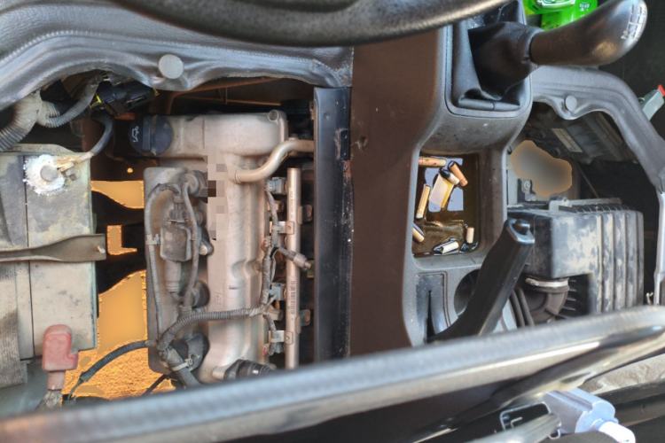 Used Wuling Rongguang S 2021 1.2L Base Model 5-Seater LSI Engine Bay
