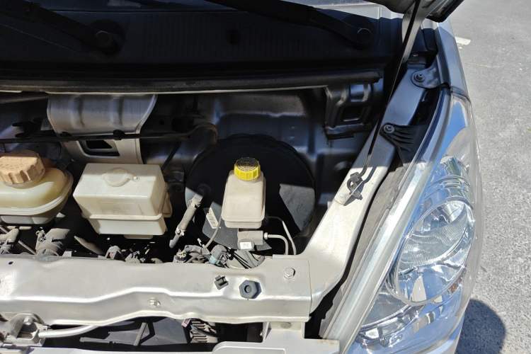 Used Wuling Rongguang S 2021 1.2L Base Model 7-Seater LSI Engine Bay Left