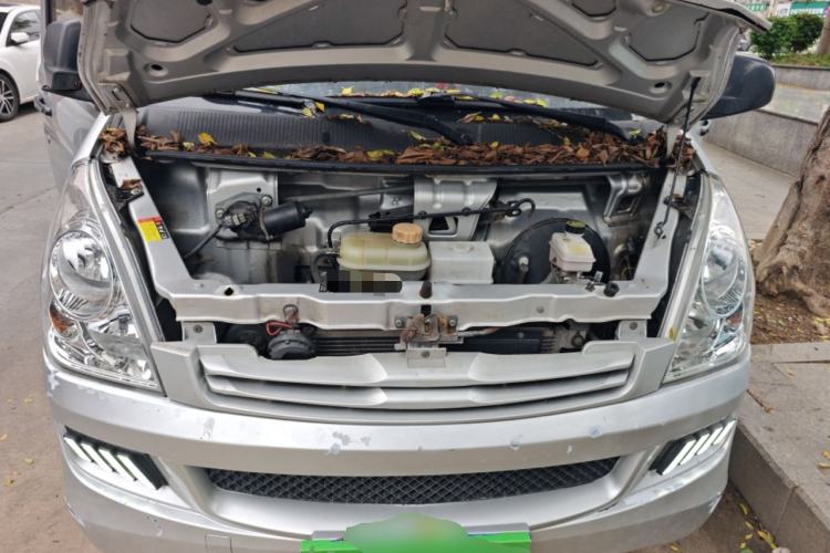 Used Wuling Rongguang S 2021 1.2L Base Model 7-Seater LSI Engine Bay