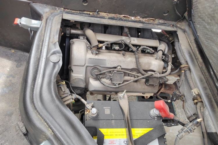 Used Wuling Rongguang S 2021 1.2L Base Model 7-Seater LSI Engine Bay Right