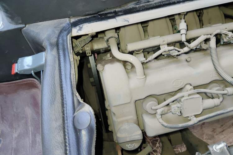 Used Wuling Rongguang S 2021 1.2L Base Model 5-Seater LSI Engine Bay Right
