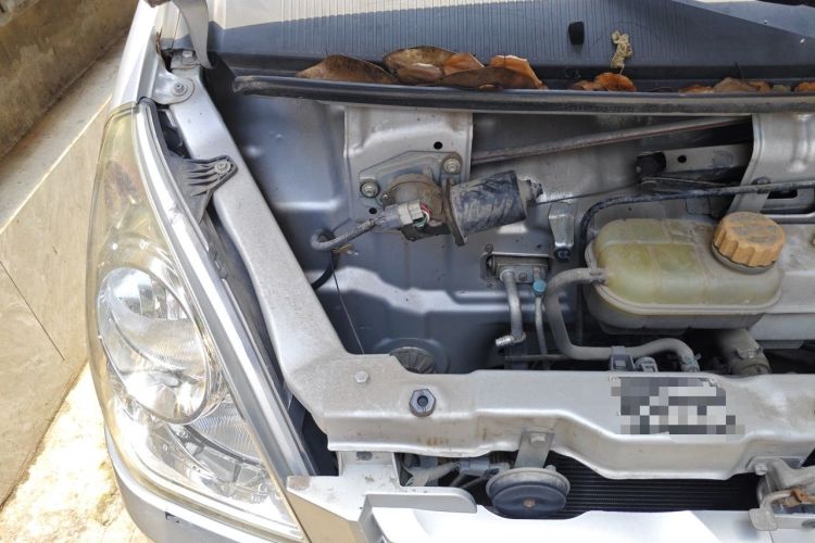 Used Wuling Rongguang S 2021 1.2L Base Model 7-Seater LSI Engine Bay Right