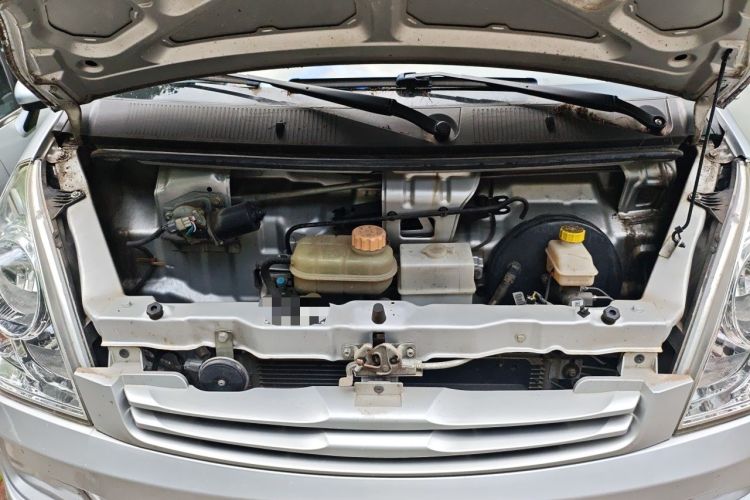 Used Wuling Rongguang S 2021 1.2L Base Model 5-Seater LSI Engine Bay