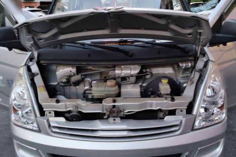 Used Wuling Rongguang S 2021 1.2L Base Model 7-Seater LSI Engine Bay