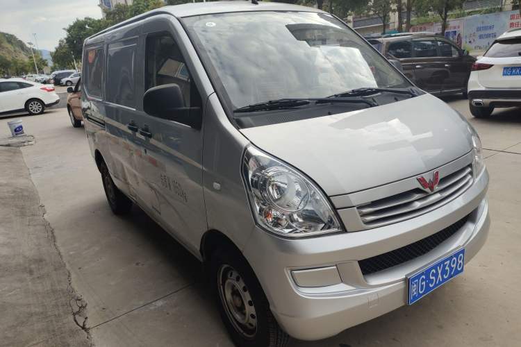 Used Wuling Rongguang S 2021 1.2L Base Model Window-Sealed 2-Seat LSI Car Exterior 2