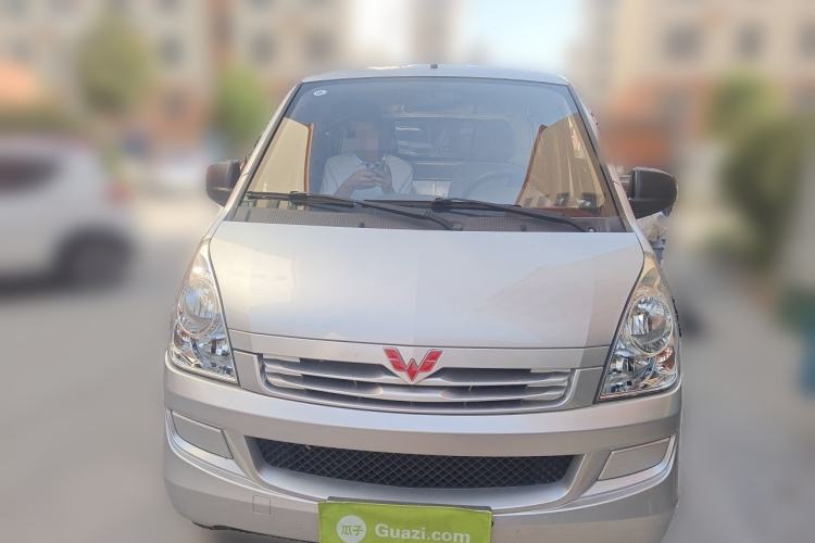 Used Wuling Rongguang S 2021 1.2L Base Model Window-Sealed 2-Seat LSI Car Front