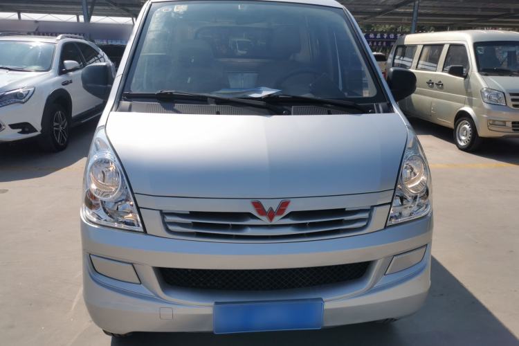 Used Wuling Rongguang S 2021 1.2L Base Model Window-Sealed 2-Seat LSI Car Front