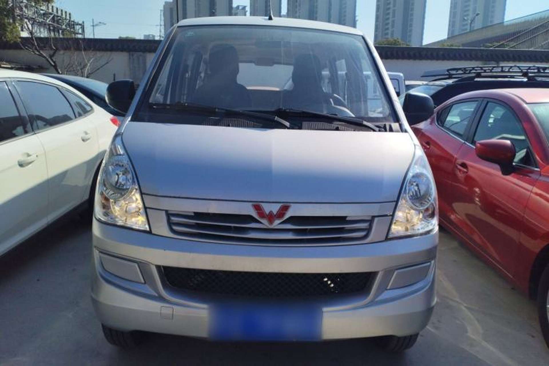Used Wuling Rongguang S 2021 1.2L Standard Version with Power Steering 5-Seater LSI Front
