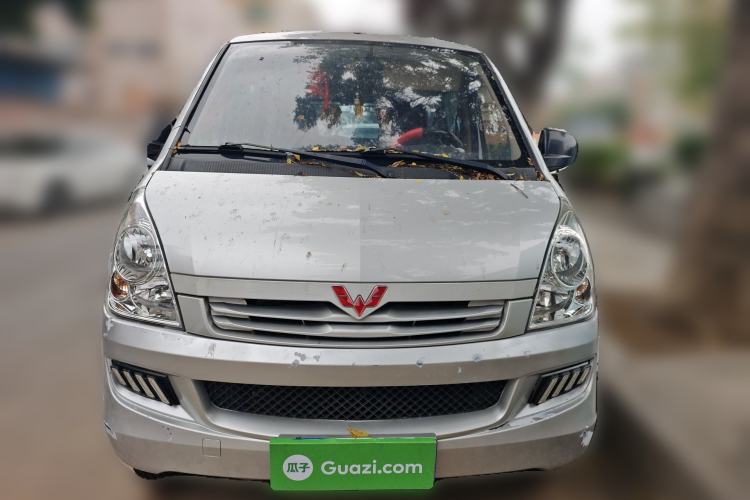Used Wuling Rongguang S 2021 1.2L Base Model 7-Seater LSI Front
