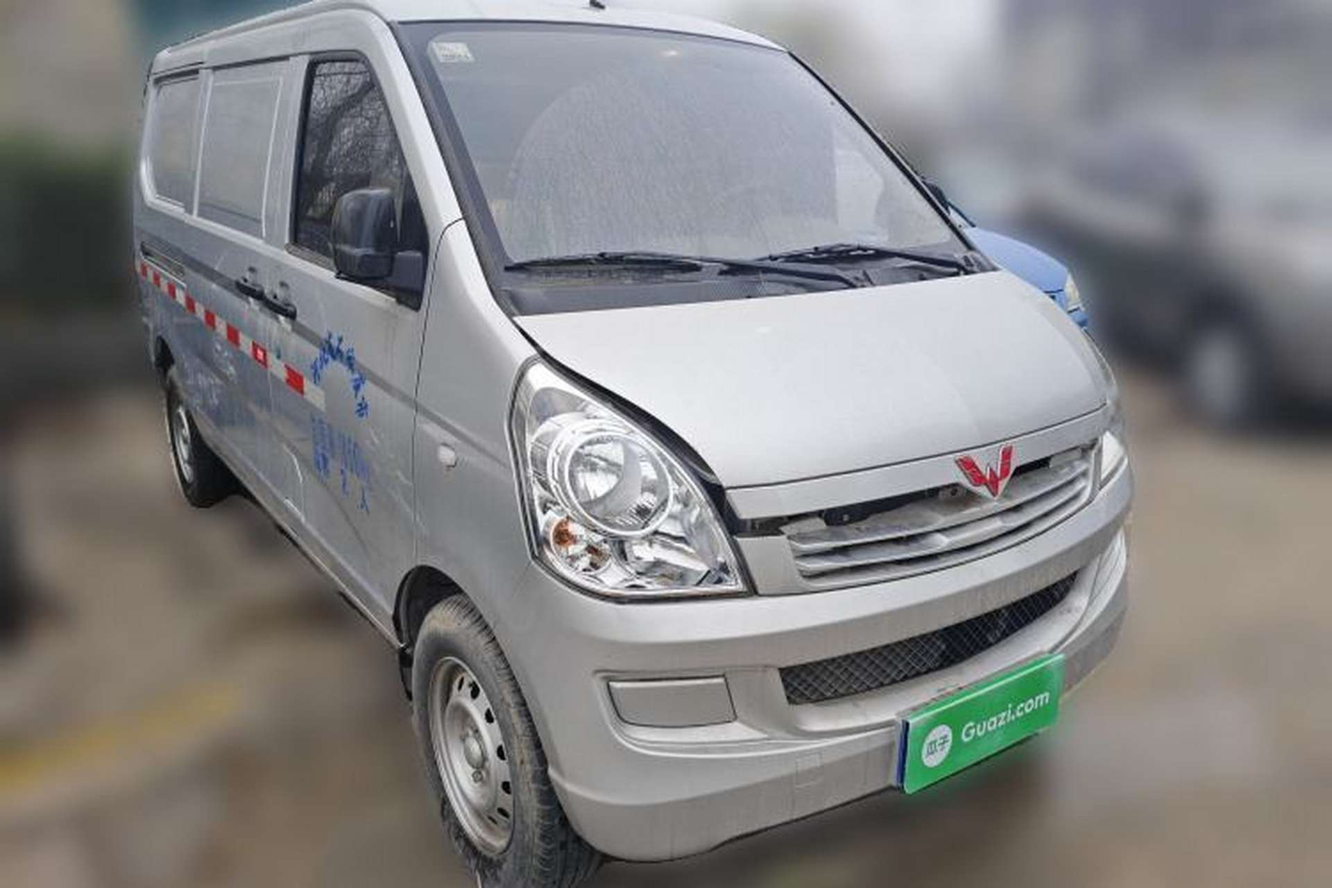 Used Wuling Rongguang S 2021 1.2L Base Model Window-Sealed 2-Seat LSI Car Front Right 45 Deg