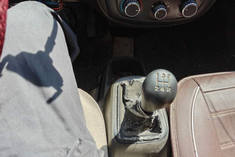 Used Wuling Rongguang S 2021 1.2L Base Model 7-Seater LSI Gear Lever