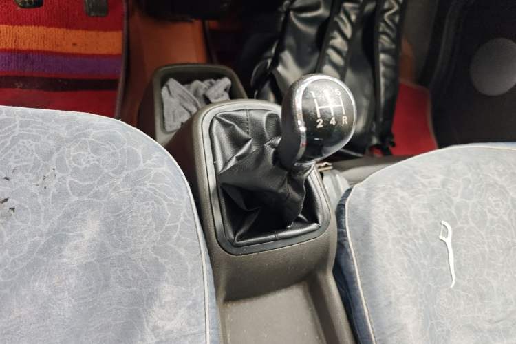 Used Wuling Rongguang S 2021 1.2L Base Model 7-Seater LSI Gear Lever