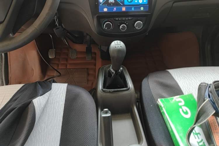 Used Wuling Rongguang S 2021 1.2L Base Model 7-Seater LSI Gear Lever