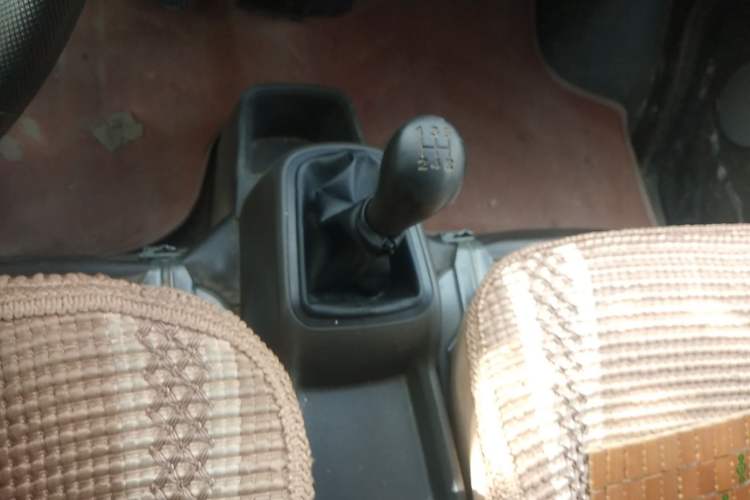 Used Wuling Rongguang S 2021 1.2L Base Model 7-Seater LSI Gear Lever