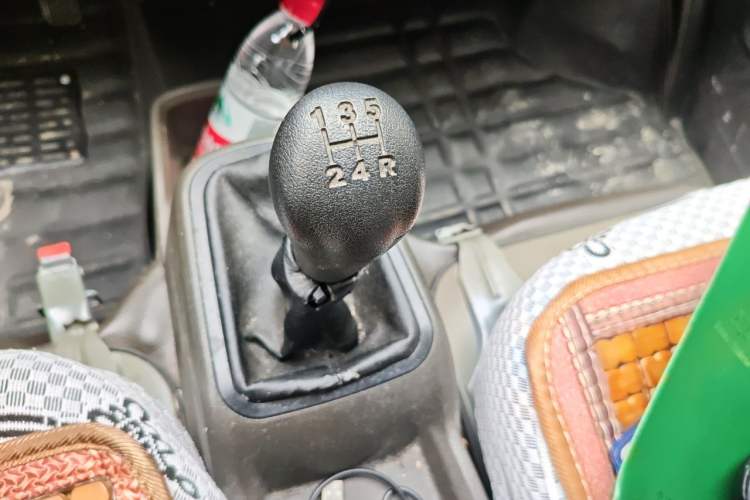 Used Wuling Rongguang S 2021 1.2L Base Model 5-Seater LSI Gear Lever