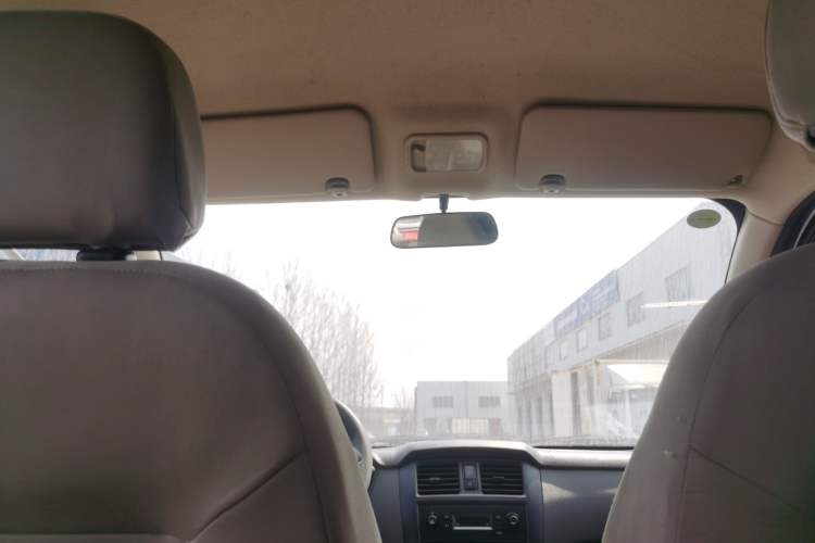 Used Wuling Rongguang S 2021 1.2L Base Model Window-Sealed 5-Seat LSI Car Headliner