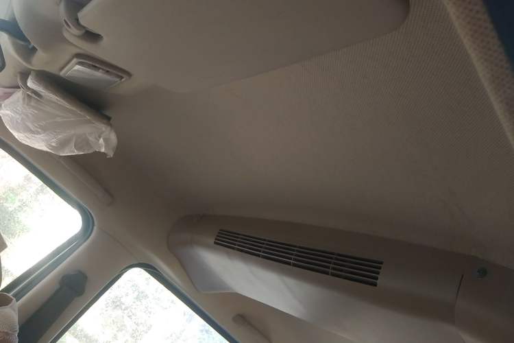 Used Wuling Rongguang S 2021 1.2L Base Model 7-Seater LSI Headliner
