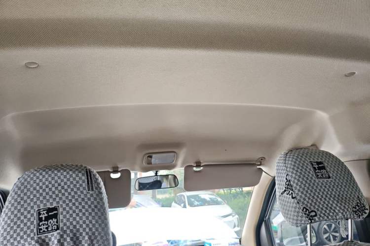 Used Wuling Rongguang S 2021 1.2L Base Model 5-Seater LSI Headliner