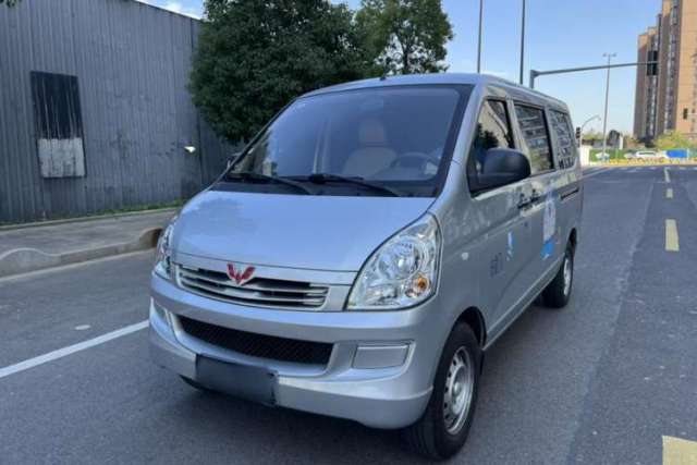 Used Wuling Rongguang S 2021 1.2L Base Model 7-Seater LSI