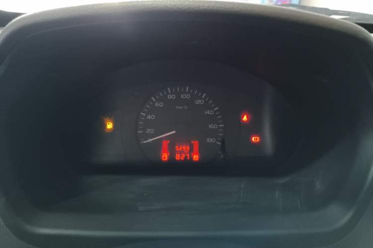 Used Wuling Rongguang S 2021 1.2L Standard Model Enclosed-Window Vehicle Power-Assist Version 2 Seats LSI Instrument Cluster