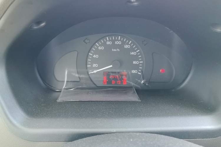 Used Wuling Rongguang S 2021 1.2L Standard Model Window-Sealed Car with Air Conditioning 2 Seats LSI Instrument Cluster