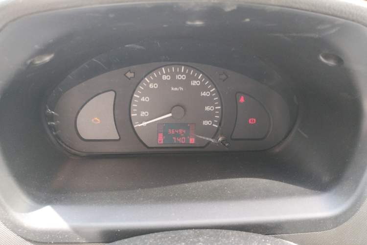 Used Wuling Rongguang S 2021 1.2L Base Model Window-Sealed 5-Seat LSI Car Instrument Cluster