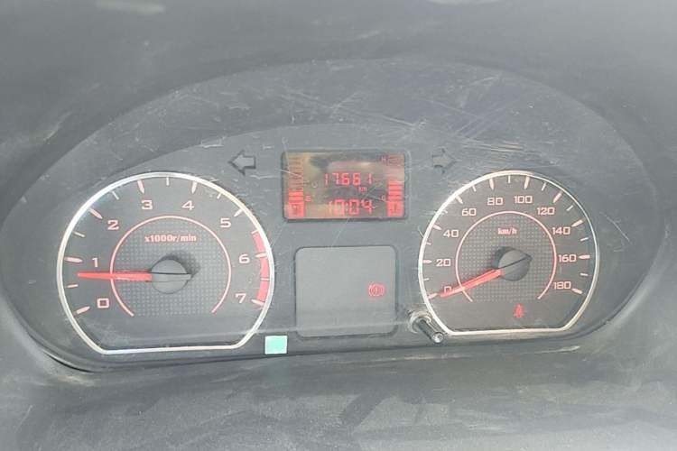 Used Wuling Rongguang S 2021 1.2L Base Model 5-Seater LSI Instrument Cluster