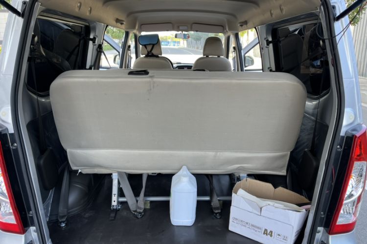 Used Wuling Rongguang S 2021 1.2L Base Model 7-Seater LSI Interior 4