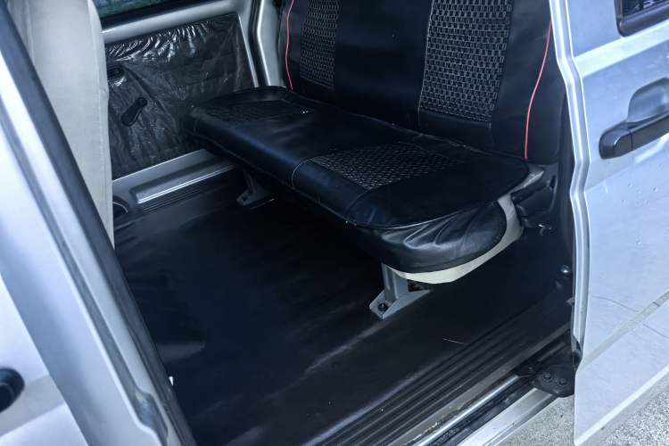 Used Wuling Rongguang S 2021 1.2L Base Model 5-Seater LSI Interior 5