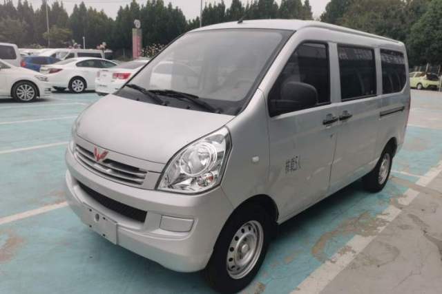 Used Wuling Rongguang S 2021 1.2L Base Model 5-Seater LSI