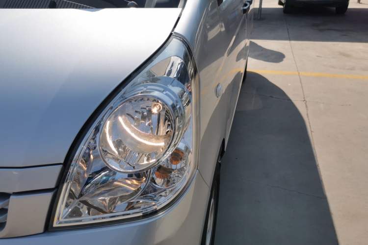 Used Wuling Rongguang S 2021 1.2L Base Model Window-Sealed 2-Seat LSI Car Left Front Headlight