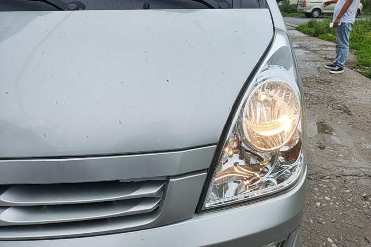Used Wuling Rongguang S 2021 1.2L Base Model Window-Sealed 2-Seat LSI Car Left Front Headlight