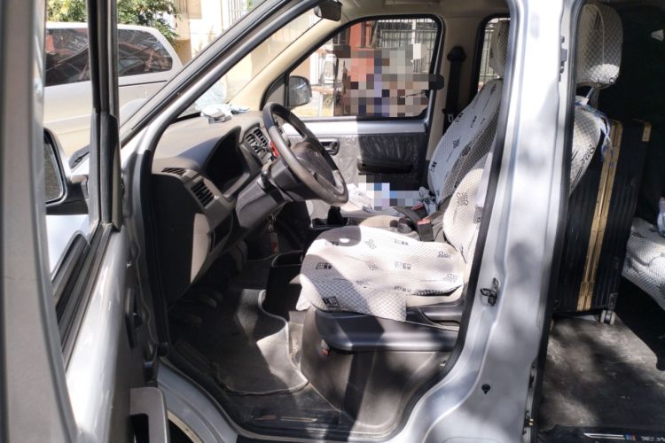 Used Wuling Rongguang S 2021 1.2L Base Model Window-Sealed 5-Seat LSI Car Left Front Seat