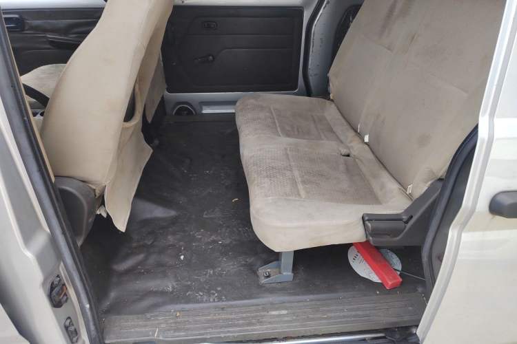 Used Wuling Rongguang S 2021 1.2L Base Model 7-Seater LSI Left Rear Seat