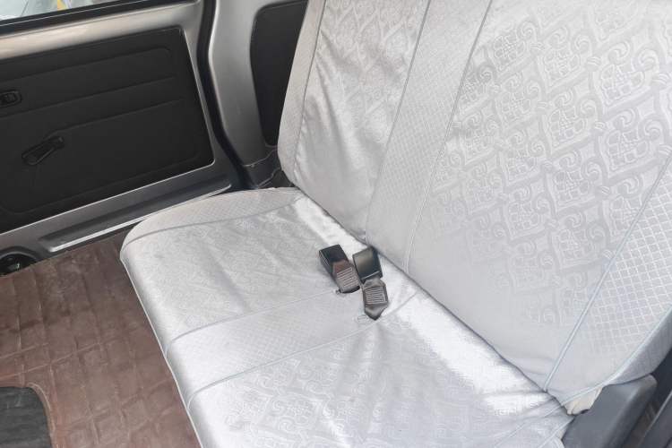 Used Wuling Rongguang S 2021 1.2L Base Model 7-Seater LSI Left Rear Seat