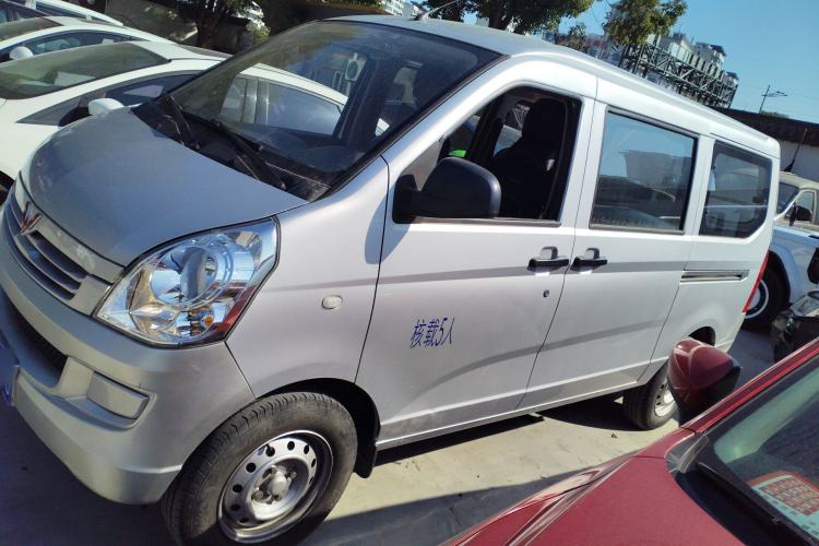 Used Wuling Rongguang S 2021 1.2L Standard Version with Power Steering 5-Seater LSI Left Side