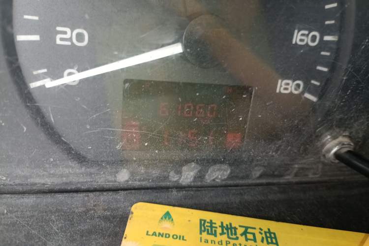 Used Wuling Rongguang S 2021 1.2L Base Model 7-Seater LSI Odometer Close Up