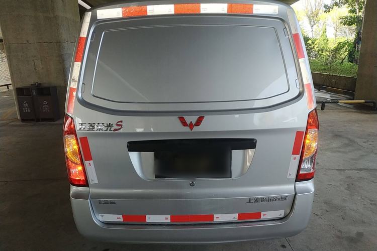 Used Wuling Rongguang S 2021 1.2L Base Model Window-Sealed 2-Seat LSI Car Rear