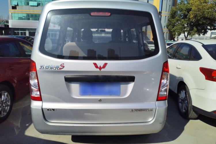 Used Wuling Rongguang S 2021 1.2L Standard Version with Power Steering 5-Seater LSI Rear