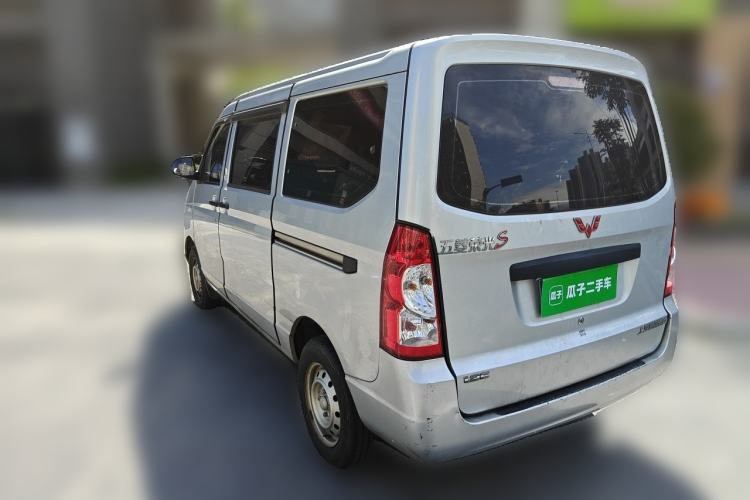 Used Wuling Rongguang S 2021 1.2L Base Model 7-Seater LSI Rear Left 45 Deg